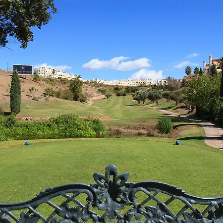 Golf Hills Apartment *